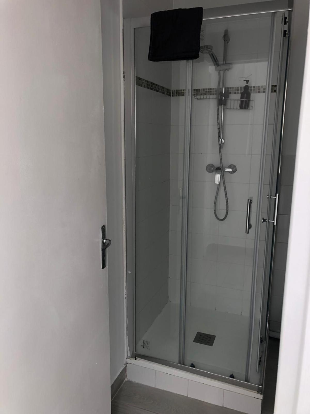 Appartements Saint Gratien 3 Min A Pied Transport Tour Eiffel Екстериор снимка