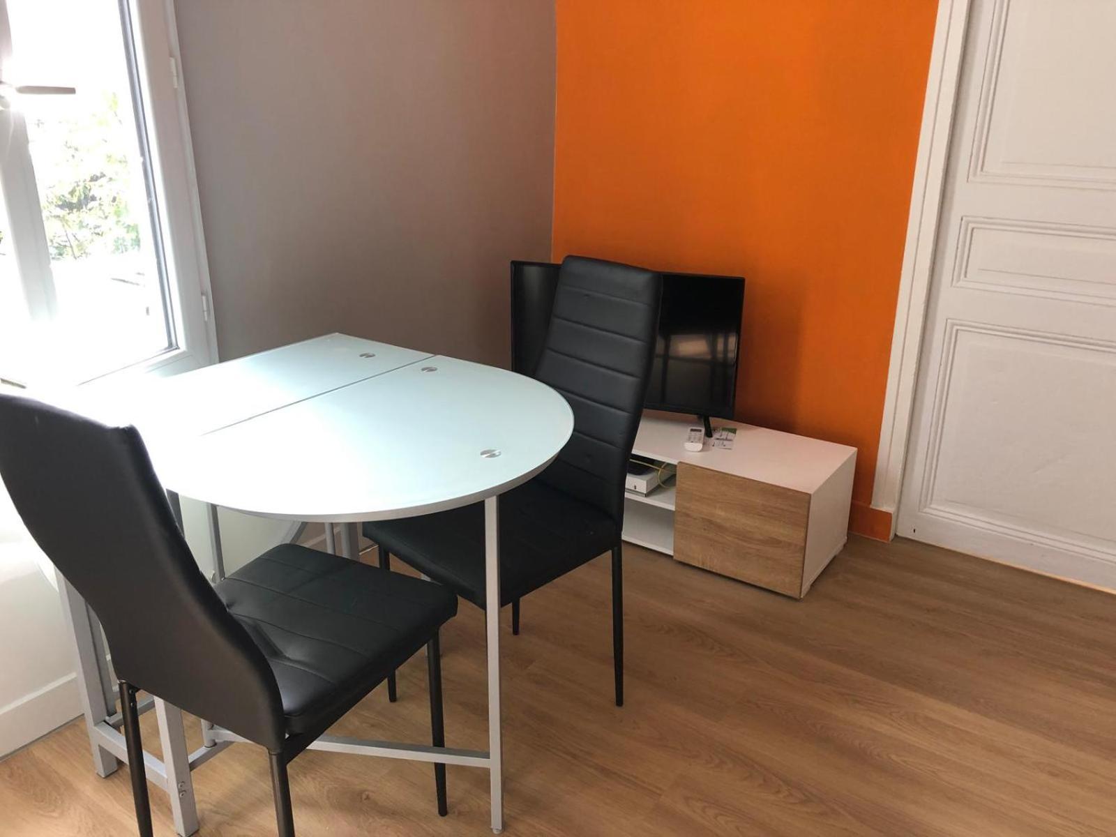 Appartements Saint Gratien 3 Min A Pied Transport Tour Eiffel Екстериор снимка